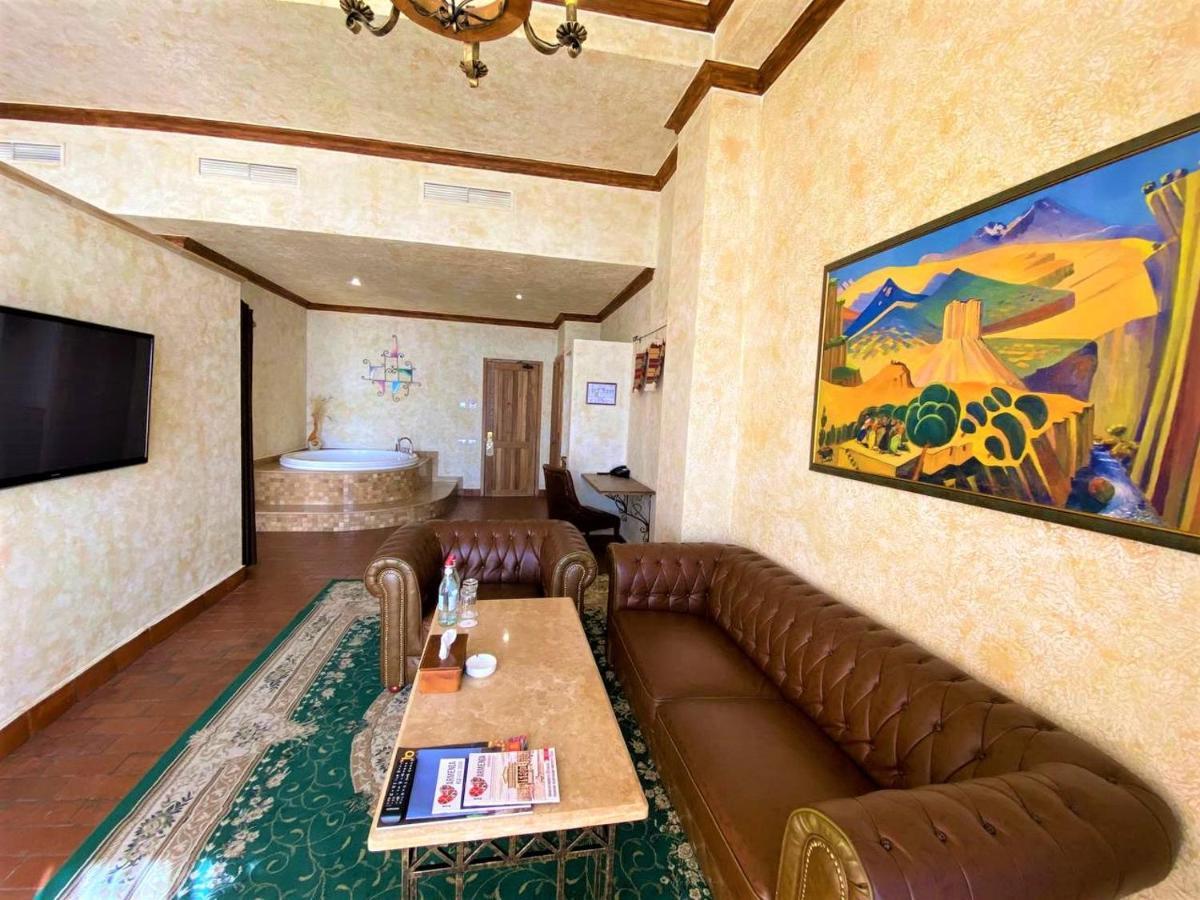 Caucasus Hotel Kasagh Exterior foto