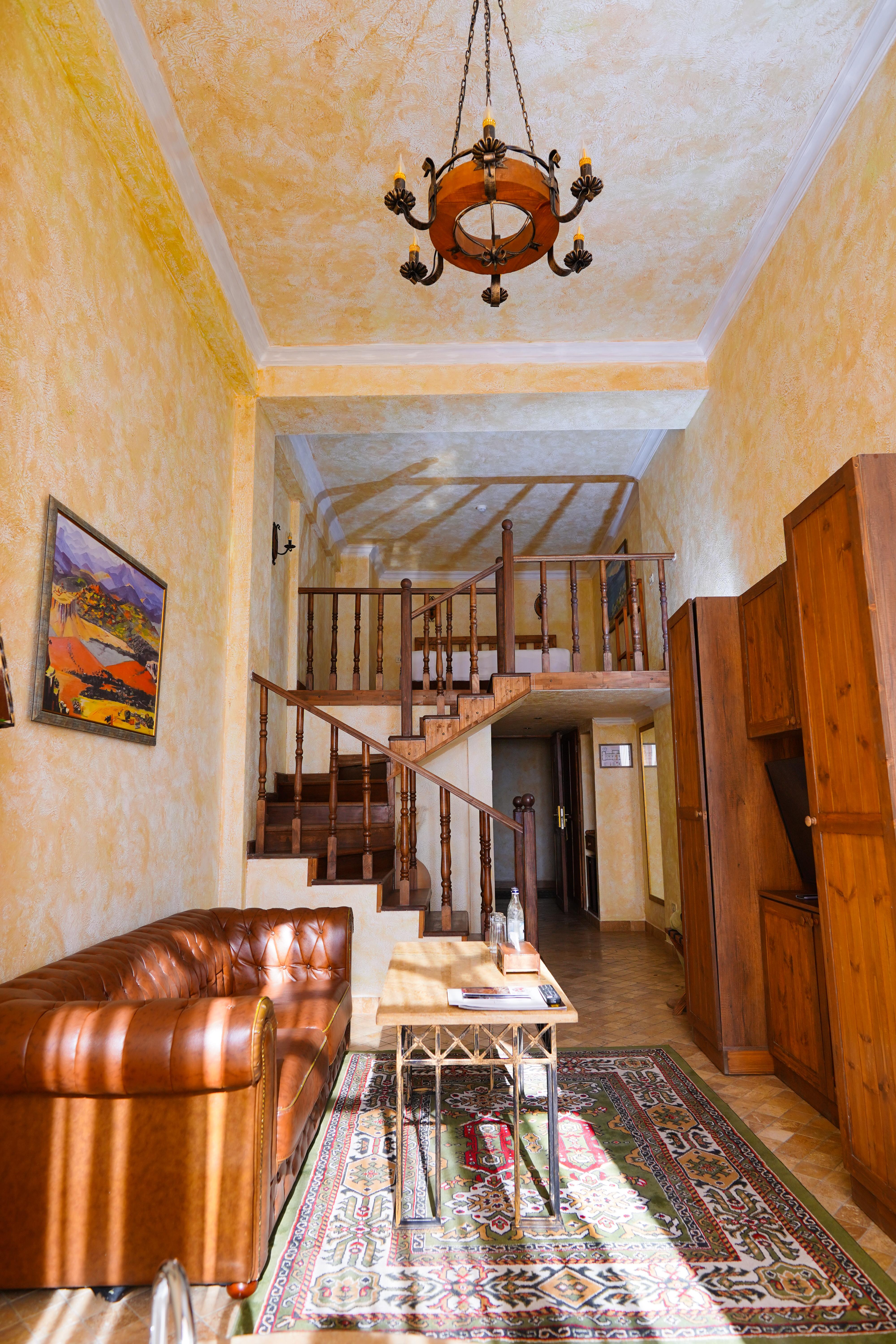 Caucasus Hotel Kasagh Exterior foto Interior of the house