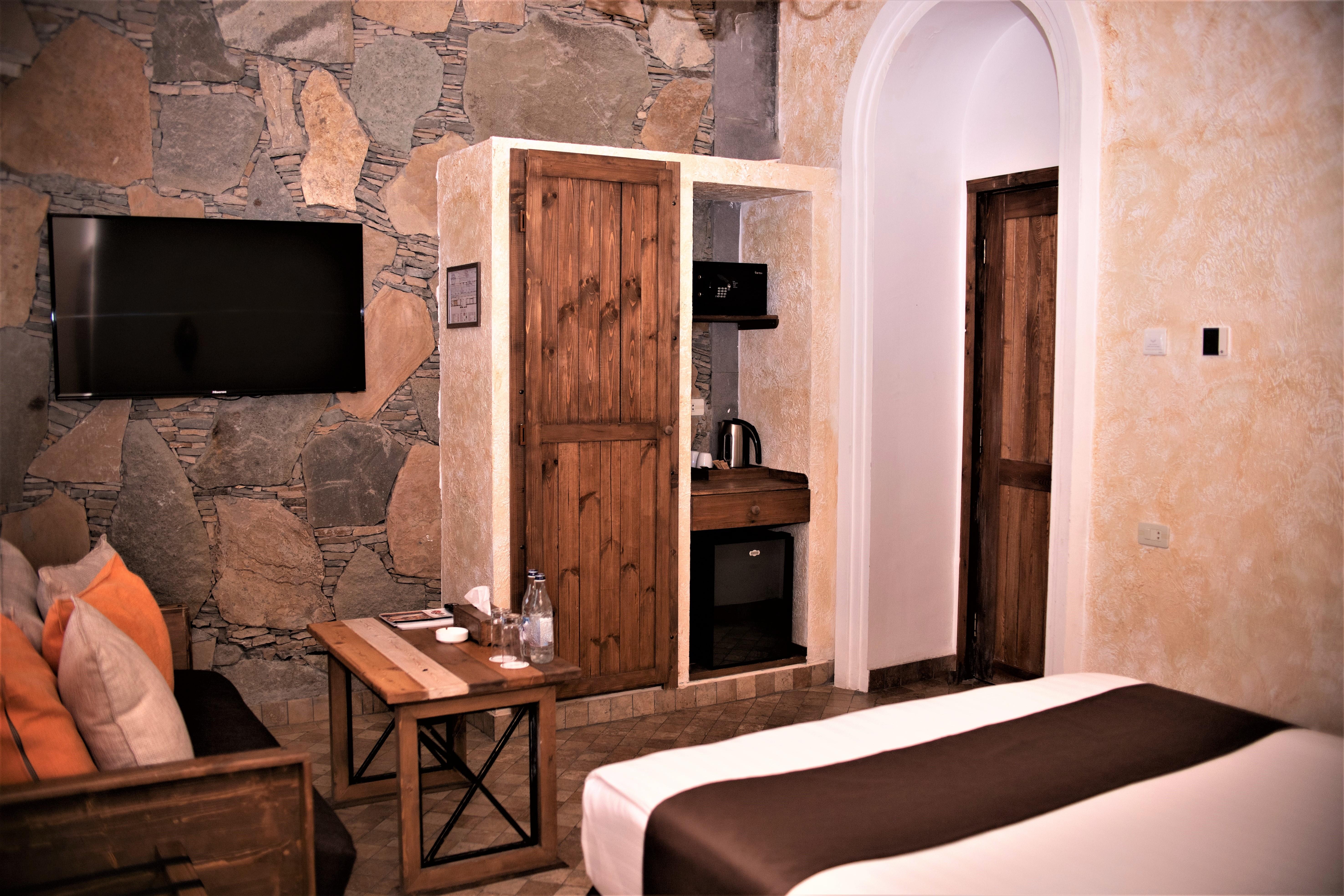 Caucasus Hotel Kasagh Exterior foto A room at the hotel